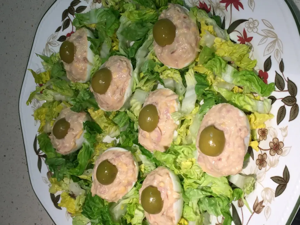 Huevos Rellenos