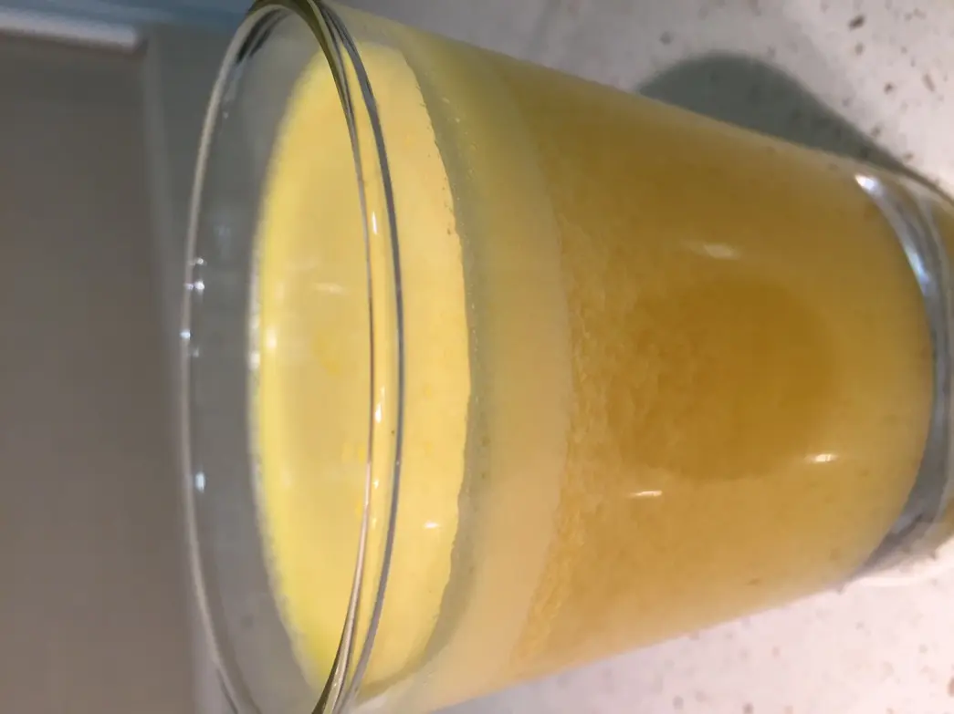 Zumo De Pina Y Naranja